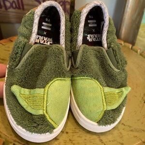 SALE - TOMS YODA Shoes for Kids – Star Wars - US 6